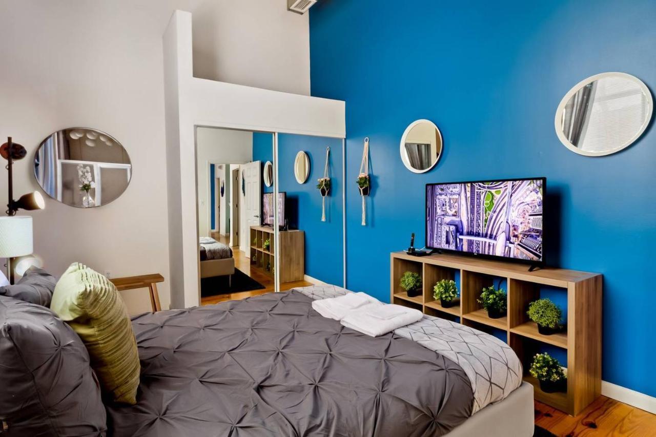 Appartamento Trifecta Historic Brick 2Br Getaway Superhost Durham Esterno foto